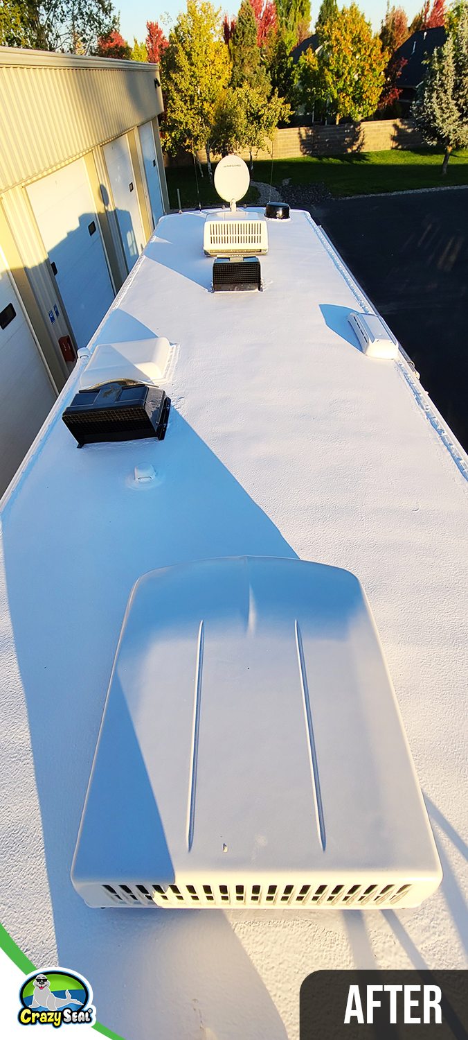 Project #3572: 2003 Tiffin RV Roof Reinforced for the Road Ahead
